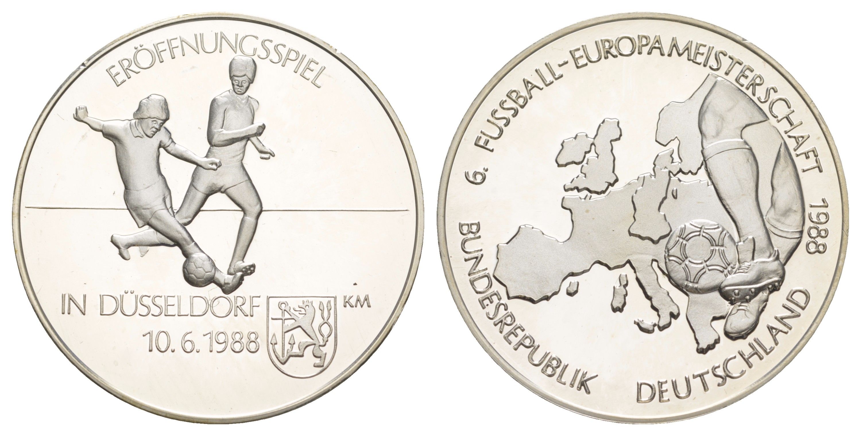 ФРГ медаль посвященная Чемпионату Европы 1988 - "Открытие Чемпиона Европы 10 июня 1988 в Дюссельдорфе (матч ФРГ-Италия)" 1988 диаметр 39 мм, вес 23,5 гр серебро PROOF 11-319-41