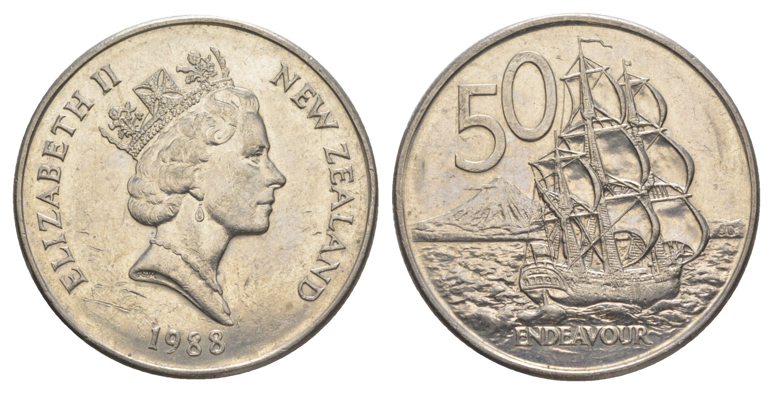 Новая Зеландия 50 центов 1988 Елизавета II (1952-2022), парусник Индевор KM 63 медно-никель 4384-1045