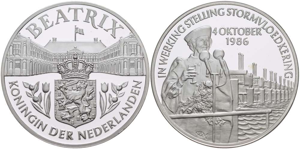 Нидерланды медаль ND королева Беатрикс, открытие и запуск штормового барьера, 4 октября 1986 года, проект Дельта, диаметр 38,5 мм., вес 22,12 гр.  серебро  PROOF  1078-6-61