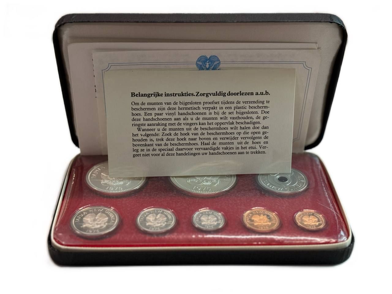 Папуа-Новая Гвинея набор из 8 монет (1, 2, 5, 10 и 20 тойя; 1, 5 и 10 кина) 1975 в оригинальной упаковке, с сертификатом подлинности KM 1, 2, 3, 4, 5, 6, 7a и 8a PROOF 4-3-1-21