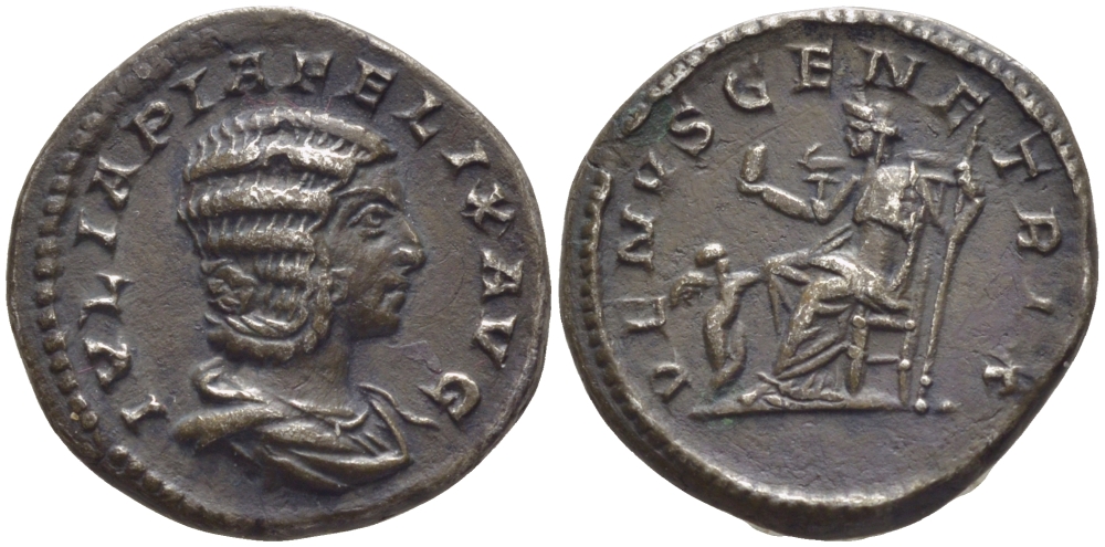 Римская Империя денарий 216 Юлия Домна, жена Септимия Севера VENVS GENETRIX, сидящая Венера, перед ней Купидон, Рим Good Very fine RIC 388 серебро 1073-15-72