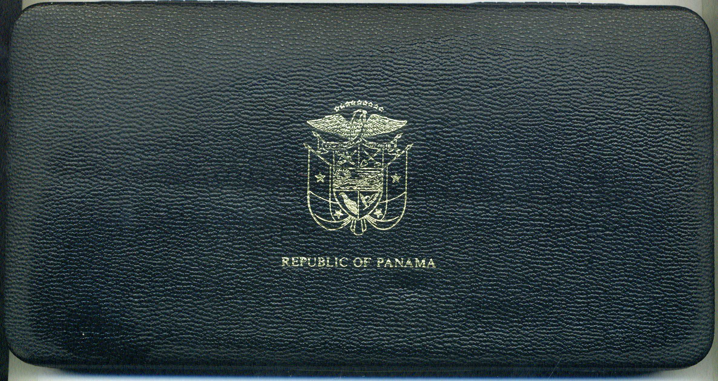 Панама набор из 9 монет 1975 в оригинальной коробке, с сертификатом KM Ps 13 PROOF 00-00