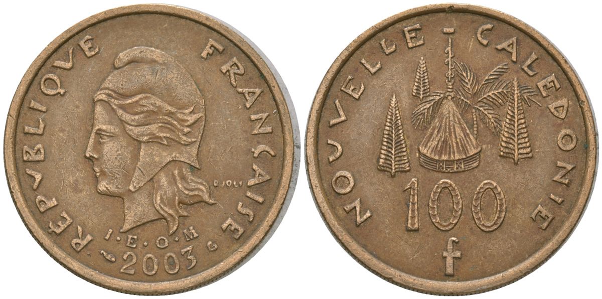 Французская Новая Каледония 100 франков 2003 хижина среди сосен и пальм, (IEOM) KM 15, Schoen 16, Lec 139g никель латунь 4149-336