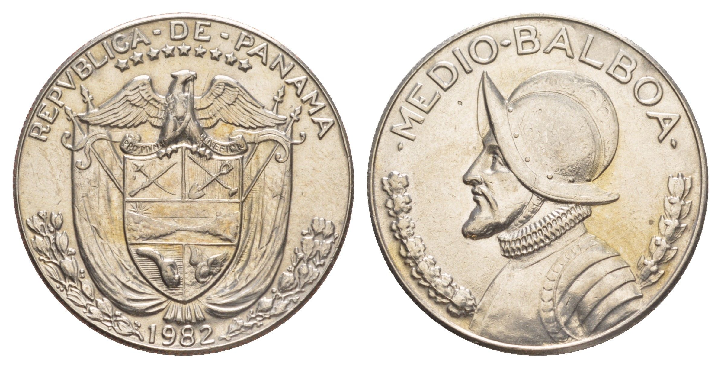Панама 1/2 бальбоа (50 сентесимо) 1982 KM 12b медь плакированная медно-никелем 4645-112