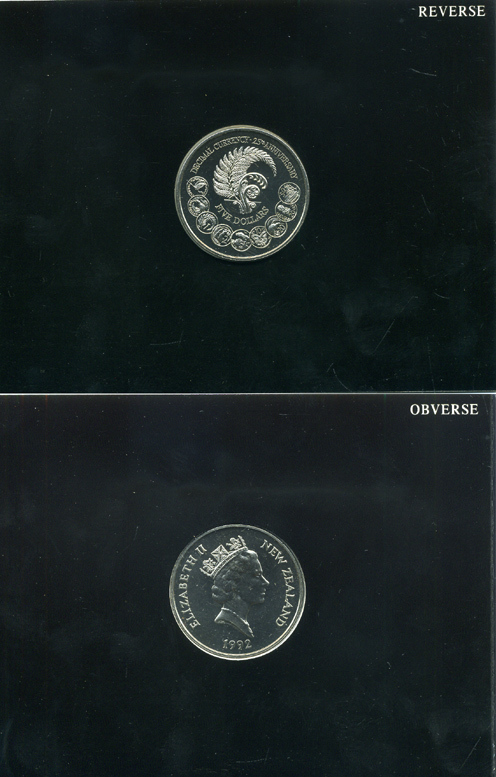 Новая Зеландия 5 долларов 1992 25 лет десятичной системе, в оригинальном картонном буклете KM 82 медно-никель UNC 1-4-1-19