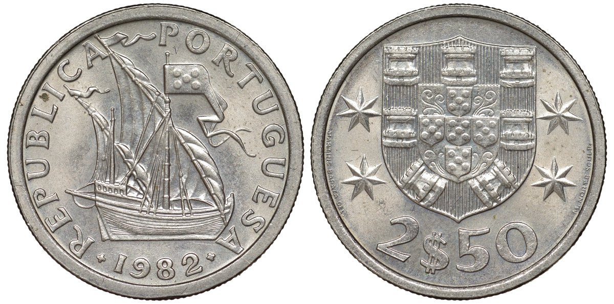 Португалия 2,5 эскудо 1982 KM 590 медно-никель 4176-145