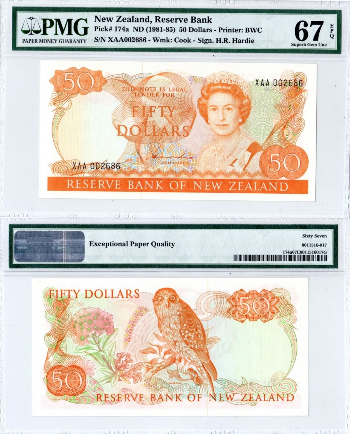 Новая Зеландия 50 долларов ND (1981-1985) в холдере PMG 67, Елизавета II (1952-2022), сова , всего 4 боны имеют более высокий грейд Pick 174 а бумага UNC (пресс) 452-3-03