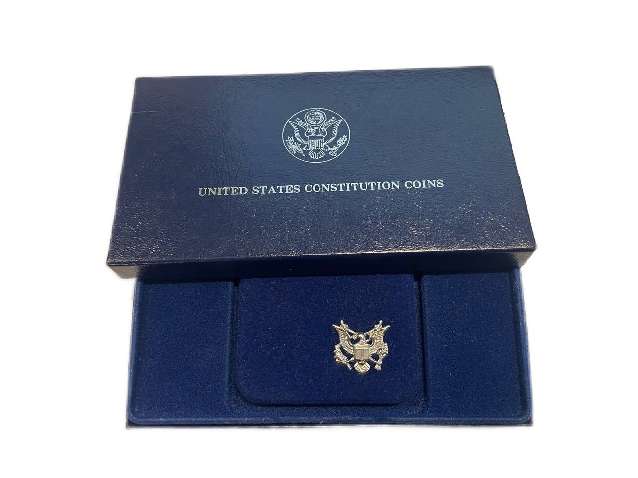 США 1 доллар 1987 S, 200 лет конституции США, в оригинальной коробке KM 220 серебро  PROOF  8-2-04-20