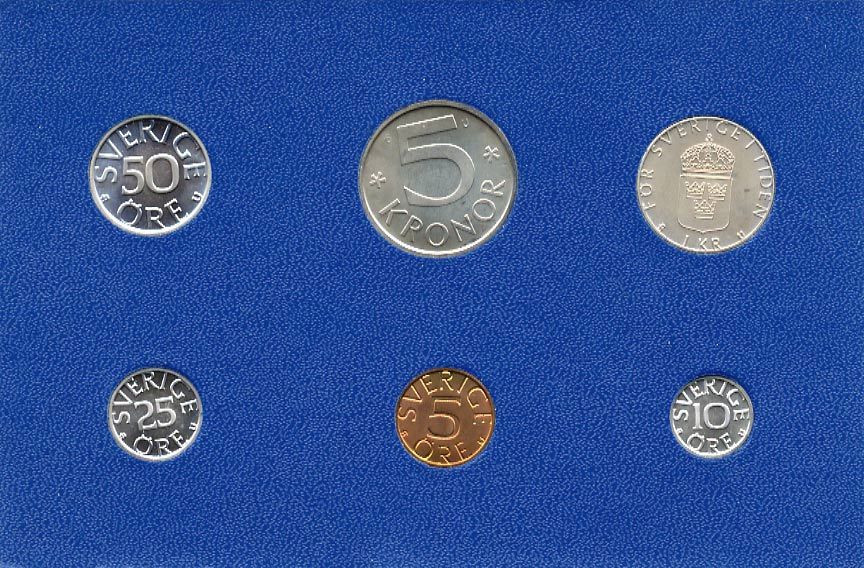 Швеция набор монетного двора из 6 монет 1976 в картоне, Карл XVI Густав (1973- ) KM MS4 UNC 7-5-7-221