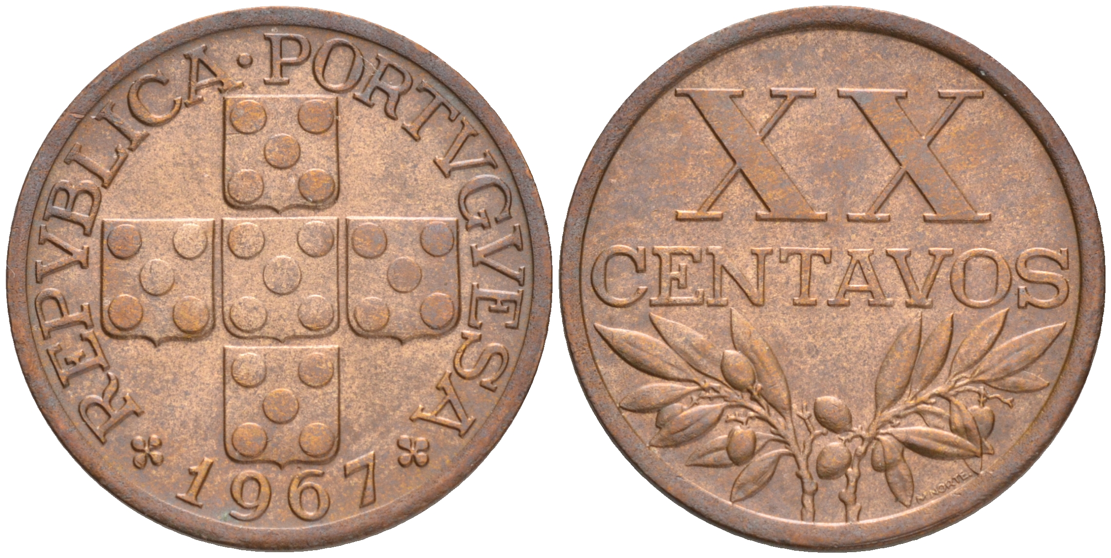 ПОРТУГАЛИЯ 20 СЕНТАВО 1967 KM 584 бронза 4561-532