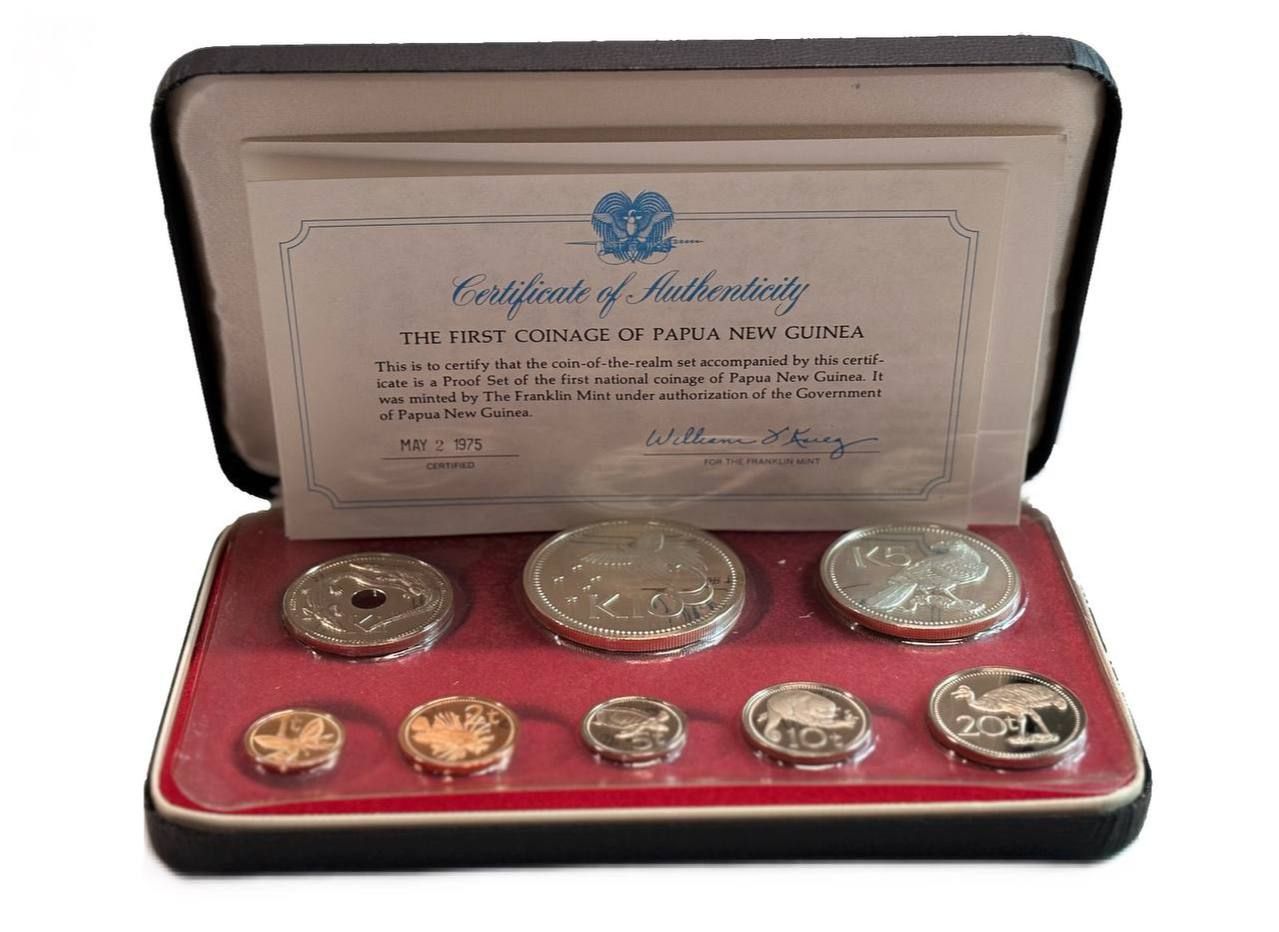 Папуа-Новая Гвинея набор из 8 монет (1, 2, 5, 10 и 20 тойя; 1, 5 и 10 кина) 1975 в оригинальной упаковке, с сертификатом подлинности KM 1, 2, 3, 4, 5, 6, 7a и 8a PROOF 4-3-1-15