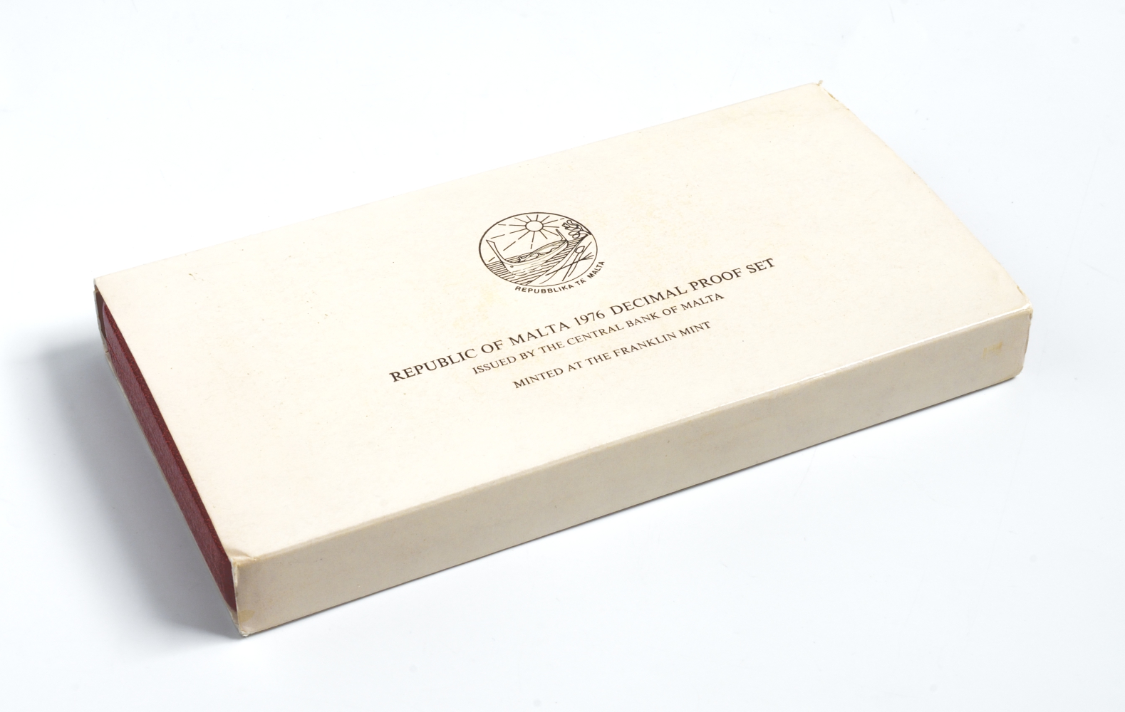 Мальта набор из 9 монет 1976 запайка, в оригинальной коробке с сертификатом KM PS2 PROOF 7-7-14