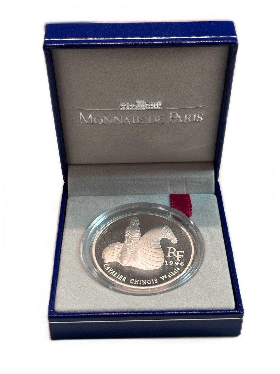 Франция 10 франков = 1 1/2 евро 1996 серия сокровища музеев Европы, китайский всадник, в оригинальной коробке KM 1158 серебро  PROOF  1-6-4-48