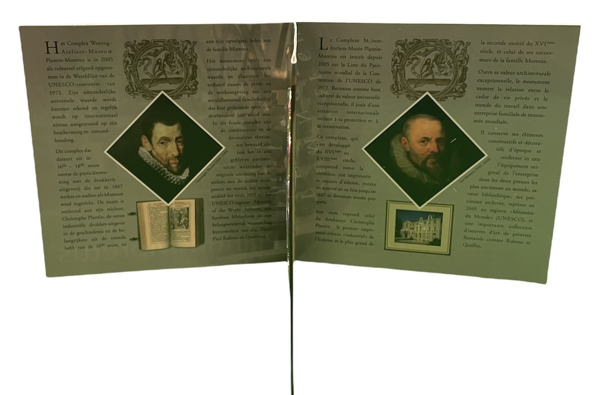 Бельгия евронабор из 8 монет + жетон 2012 музей Плантена - Моретуса в Антверпене, 1, 2, 5, 10, 20, 50 евроцентов, 1, 2 евро, запайка, буклет BUNC 4-5-3-22