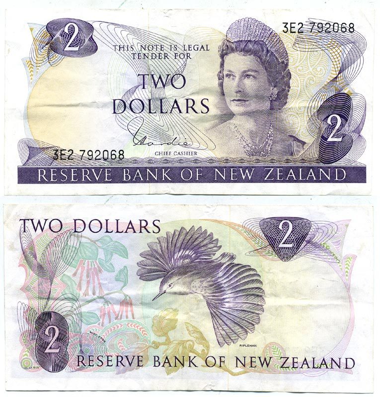 НОВАЯ ЗЕЛАНДИЯ 2 ДОЛЛАРА 1977-1981 Pick 163d бумага 7547-64-2