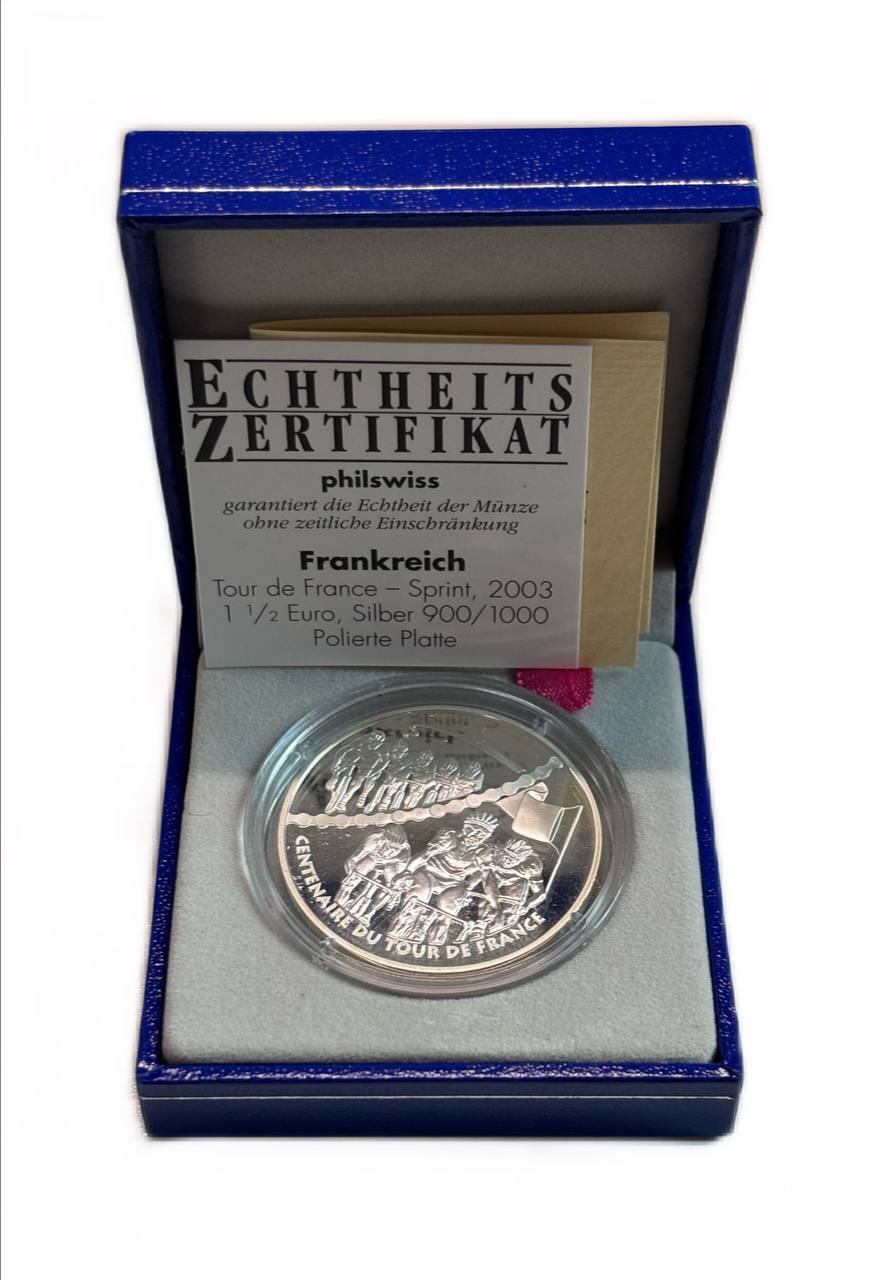 Франция 1 1/2 евро 2003 100 лет велогонкам Тур де Франс, группы велосипедистов, в оригинальной коробке, сертификат KM 1324 серебро  PROOF  1-6-4-60