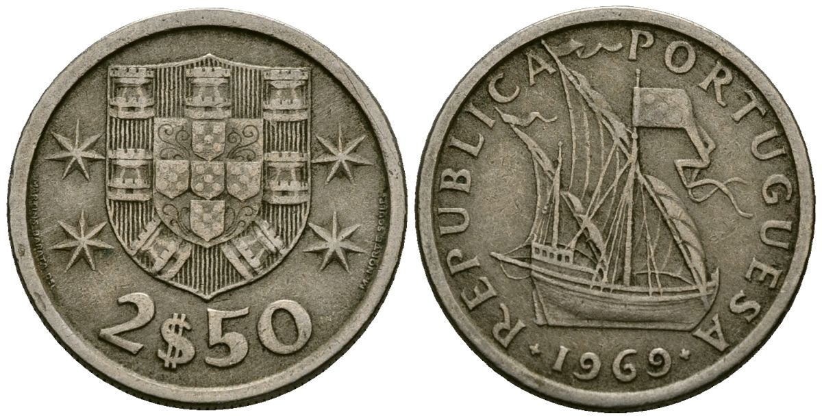 Португалия 2,5 эскудо 1969 KM 590 медно-никель 4167-115