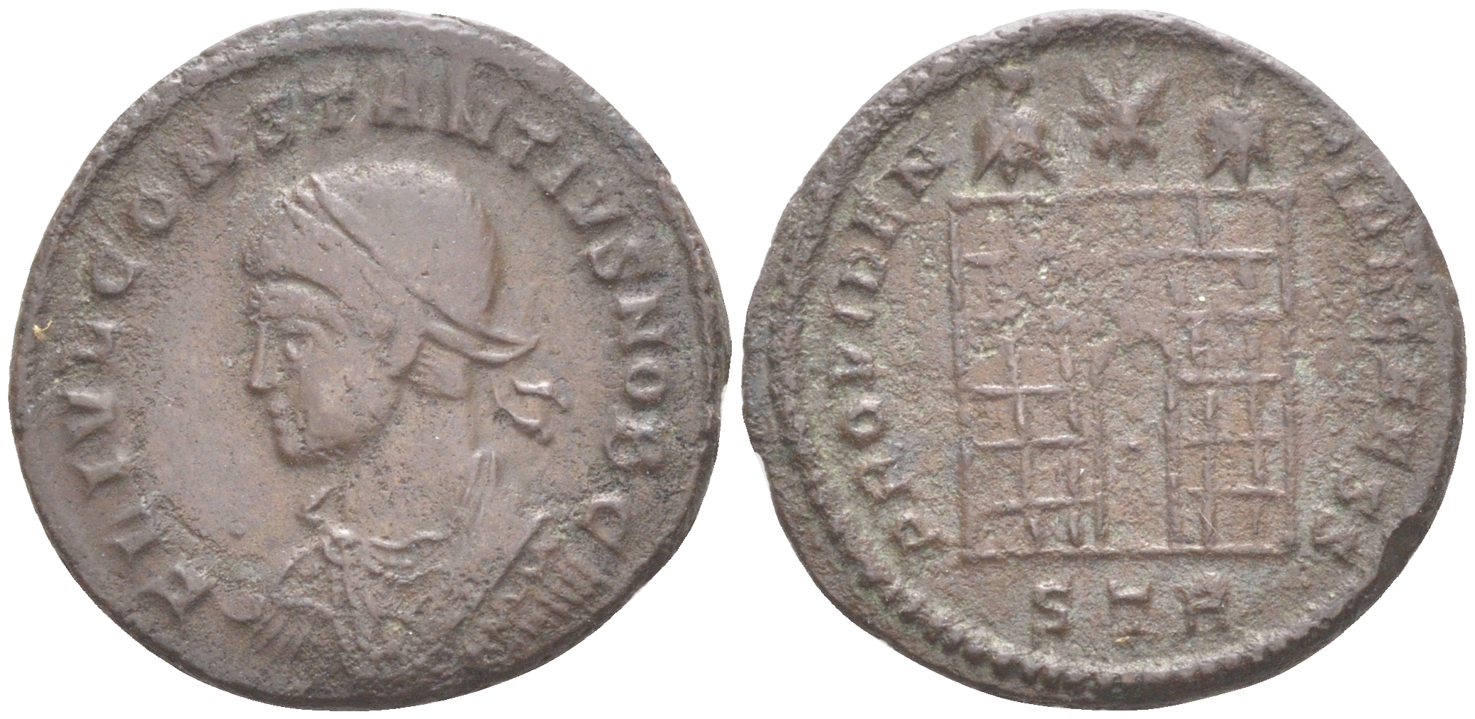 Римская Империя нуммий 324 - 325 Констанций II в ранге цезаря, бюст цезаря, FL IVL CONSTANTIVS NOB C / ворота лагеря, PROVIDENTIAE CAESS, Августа Треверов (из немецкой коллекции 1-й половины XX века, с владельческим конвертом) RIC 456 биллон 1073-15-111