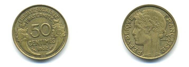 ФРАНЦИЯ 50 САНТИМОВ 1932 ТИП MORLON, OPEN 9, С ЯГОДОЙ KM 849.1, LE FRANC 192.7 алюминиевая бронза 80-859