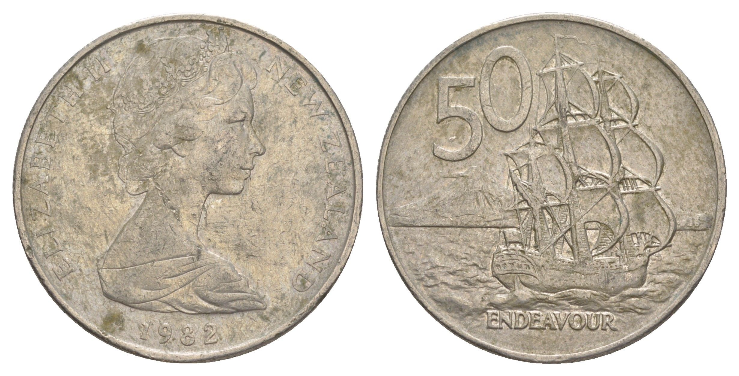 Новая Зеландия 50 центов 1982 Елизавета II (1952-2022), парусник Индевор KM 37.1 медно-никель 4384-814