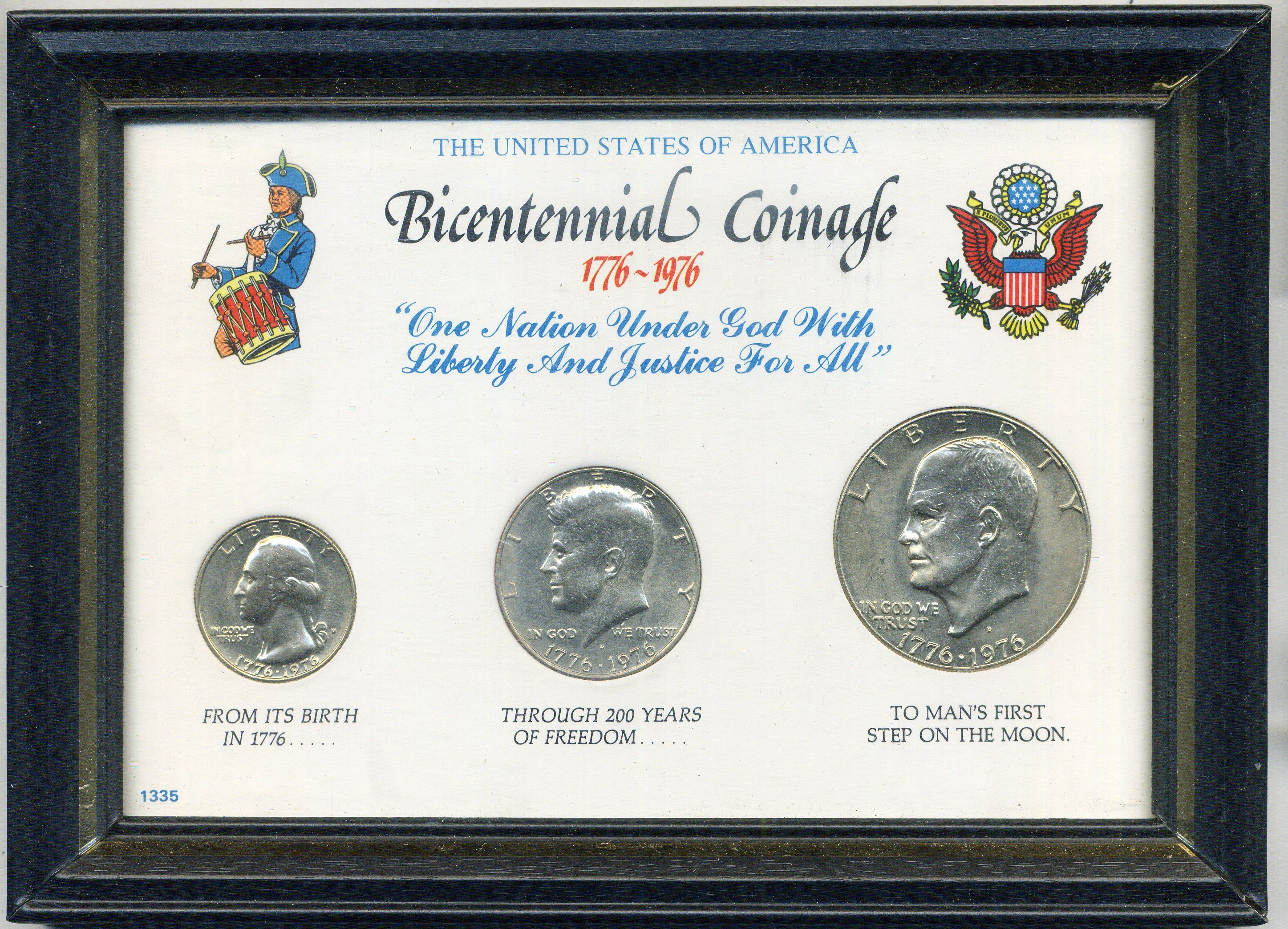 США набор из 3 монет (1/4 (квотер), 1/2 и 1 доллар) 1976 200 лет независимости США, в красочной упаковке KM 204, 205 и 206 медно-никель UNC 8-2-05-07