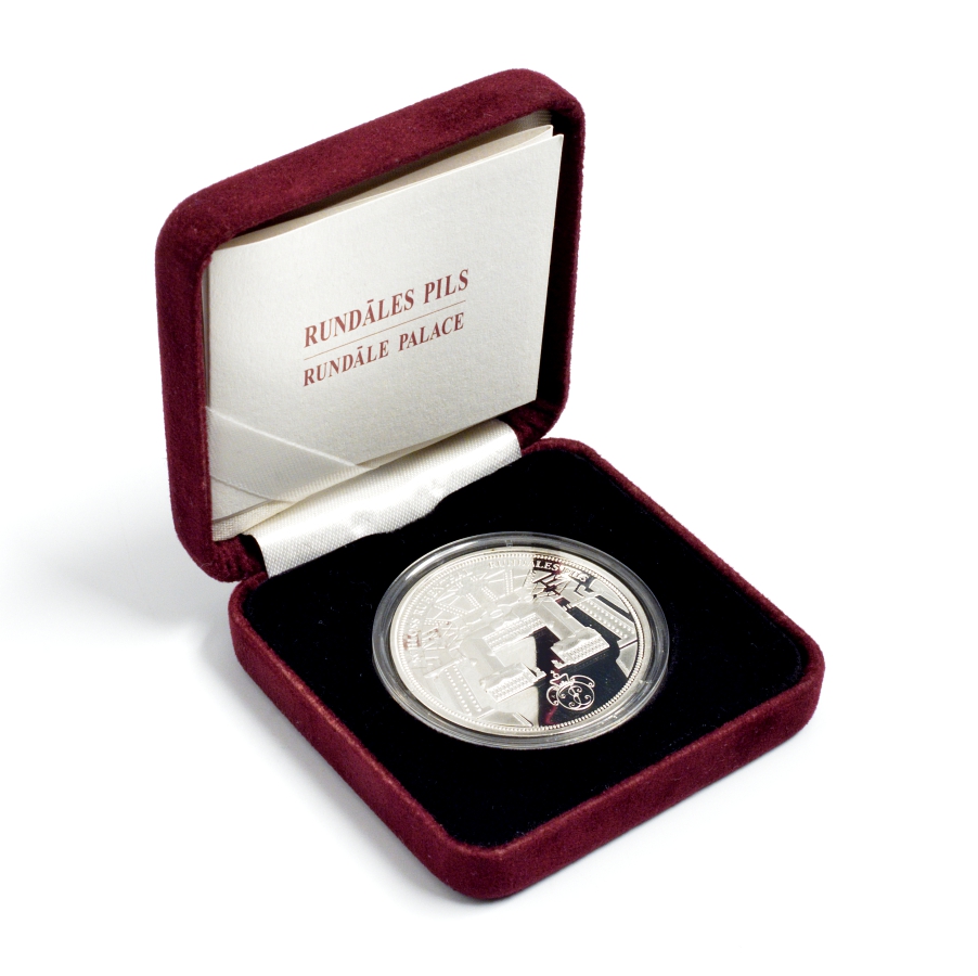 Латвия 1 лат 2011 Рундальский дворец, в оригинальной коробке, с сертификатом, тираж 5000 экз., KM 121 серебро PROOF 2-4-2-05