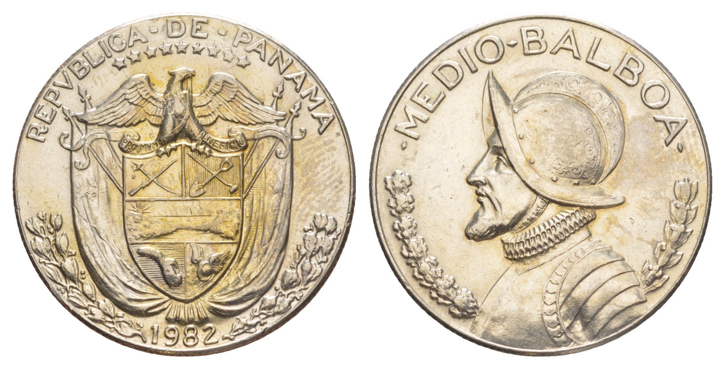 Панама 1/2 бальбоа (50 сентесимо) 1982 KM 12b медь плакированная медно-никелем 4645-115
