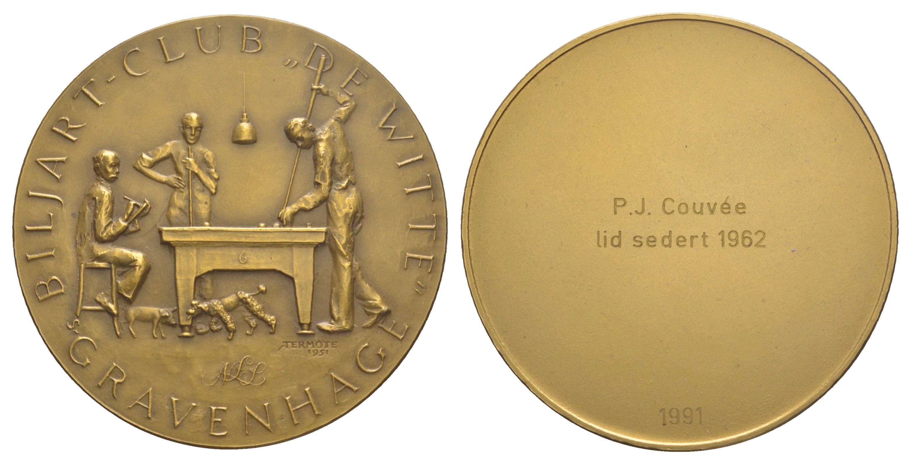 Нидерланды медаль "Бильярдного клуба в де Витте" 1991 членство в клубе с 1962 года, в футляре, диаметр 60 мм, вес 83,9 гр томпак 8-2-01-70