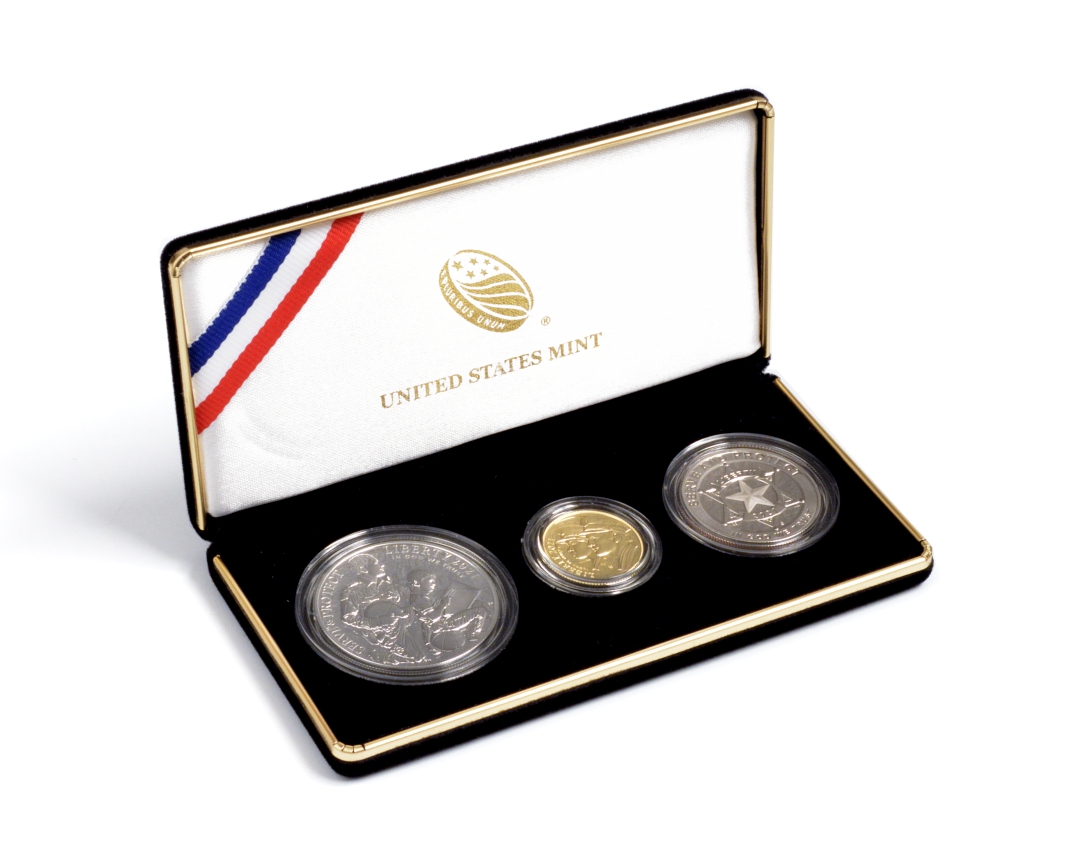 США набор из 3 монет 2021 50 центов + 1 доллар + 5 долларов, юридические службы США (полиция)  золото, серебро, никель  PROOF  14-01-05-11