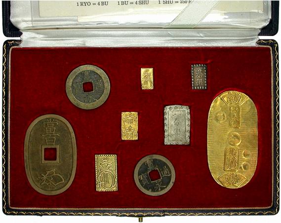 Япония подарочный набор из 9 монет 1668-1860 1 мон 1668, 4 мон 1768, 100 мон 1835, 1 рой 1837, 1 бу кин 1837, 1 шу гин 1854, 2 бу кин 1856, 1 шу гин 1854, 2 шу кин 1860 золото, серебро, бронза 00-704-04