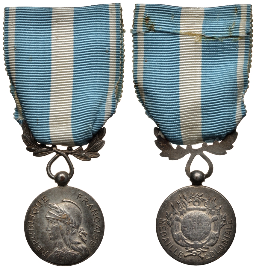 Франция медаль 1893 за военные действия в колониях, диаметр 25 мм., без планки, учреждена 26 июля 1893 года  серебро    00-812-71