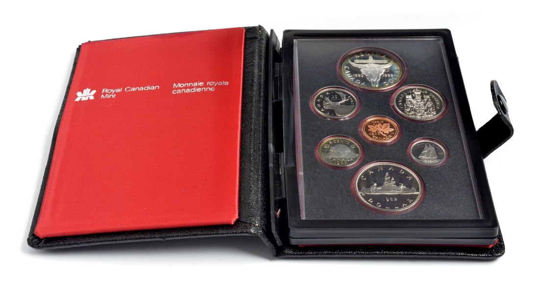 Канада набор из 7 монет 1982 100 лет городу Реджайна (1882-1982), королевский музей, оригинальная коробка и сертификат KM PS2 PROOF 4-3-1-06