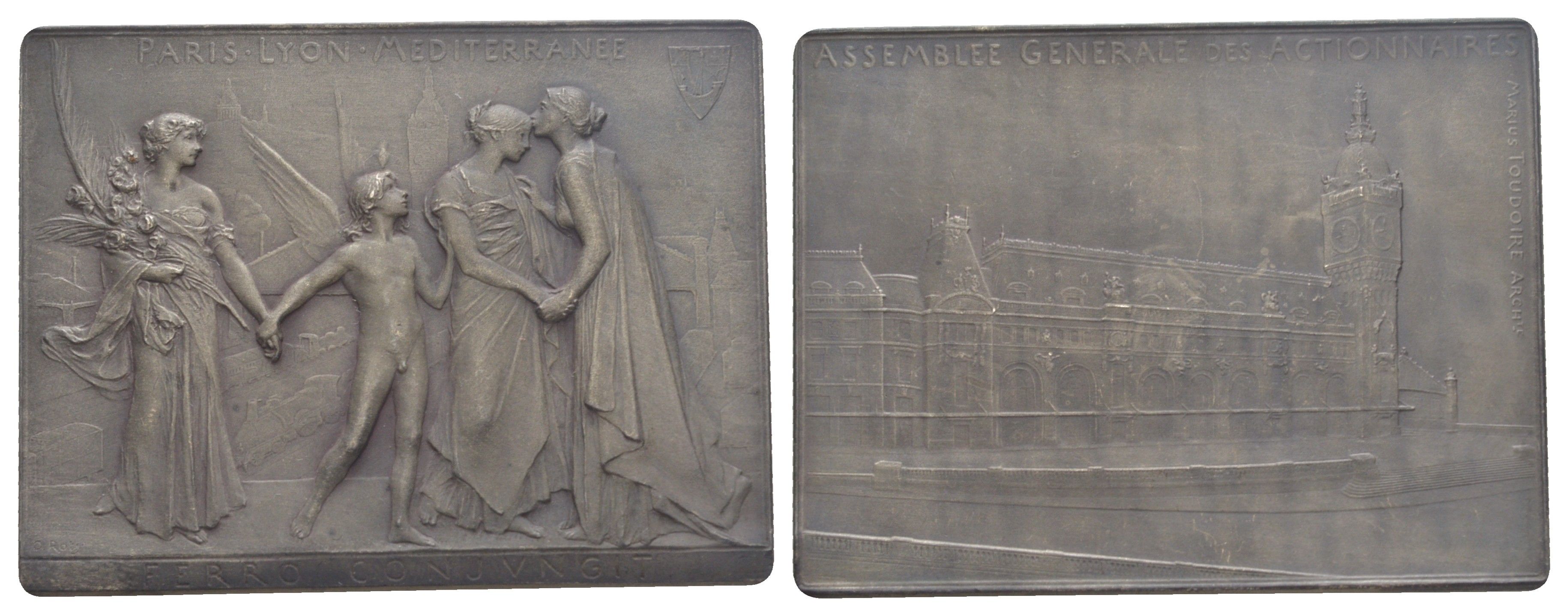 Франция плакетка железнодорожной компании "P.L.M. - Chemins de fer de Paris ? Lyon et ? la M?diterran?e" ND Париж на заднем плане с железнодорожным вокзалом, Пантеон и собор Парижской Богоматери, 60x45 мм, вес 59,9 гр 1097-4-12