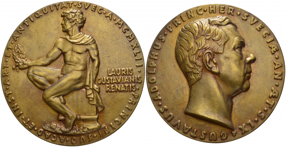 ШВЕЦИЯ МЕДАЛЬ ND КОРОЛЬ АДОЛЬФ, СИДЯЩАЯ АНТИЧНАЯ ФИГУРА, CARELL 100,0 мм, 375 гр бронза UNC 3-4-2-23