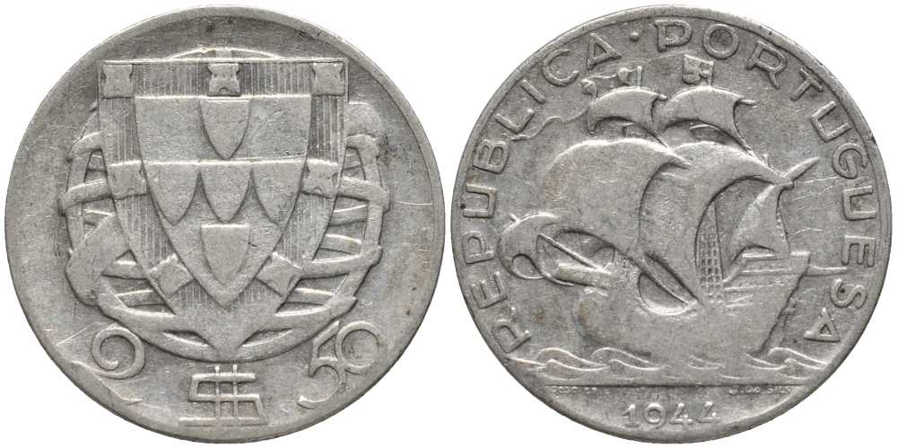 Португалия 2,50 эскудо 1944 парусник КМ 580 серебро 202-357