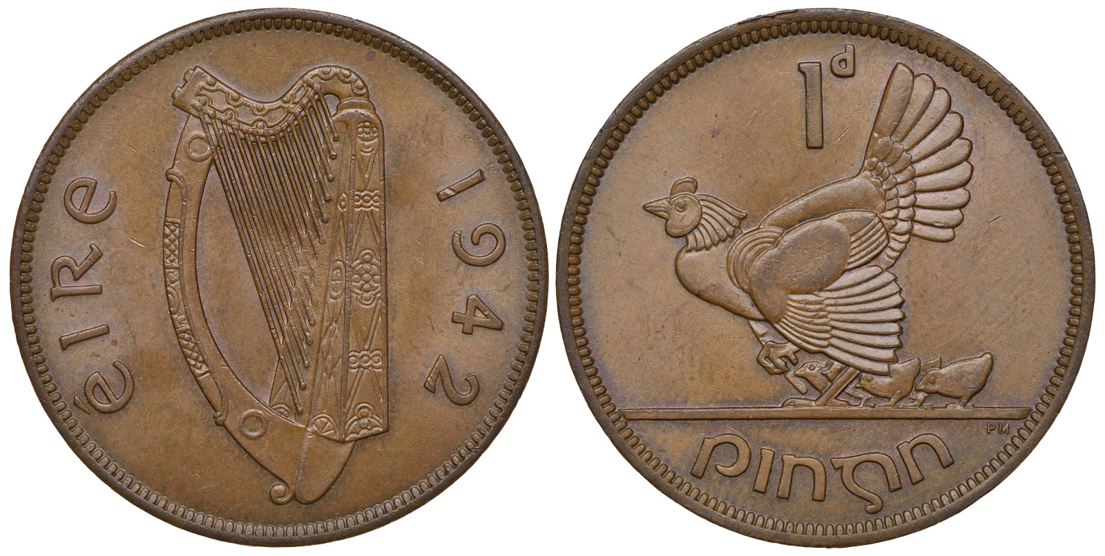 ИРЛАНДИЯ 1 ПЕННИ 1942 КУРИЦА С ЦЫПЛЯТАМИ KM 11 бронза 4389-732