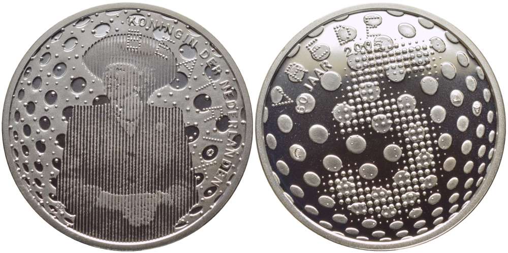 Нидерланды 5 евро 2005 60 лет окончания второй мировой войны, королева Беатрикс KM 254 серебро PROOF 02-040-44