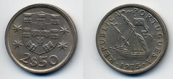 ПОРТУГАЛИЯ 2,5 ЭСКУДО 1975 ПАРУСНИК KM 590 медно-никель 29-323