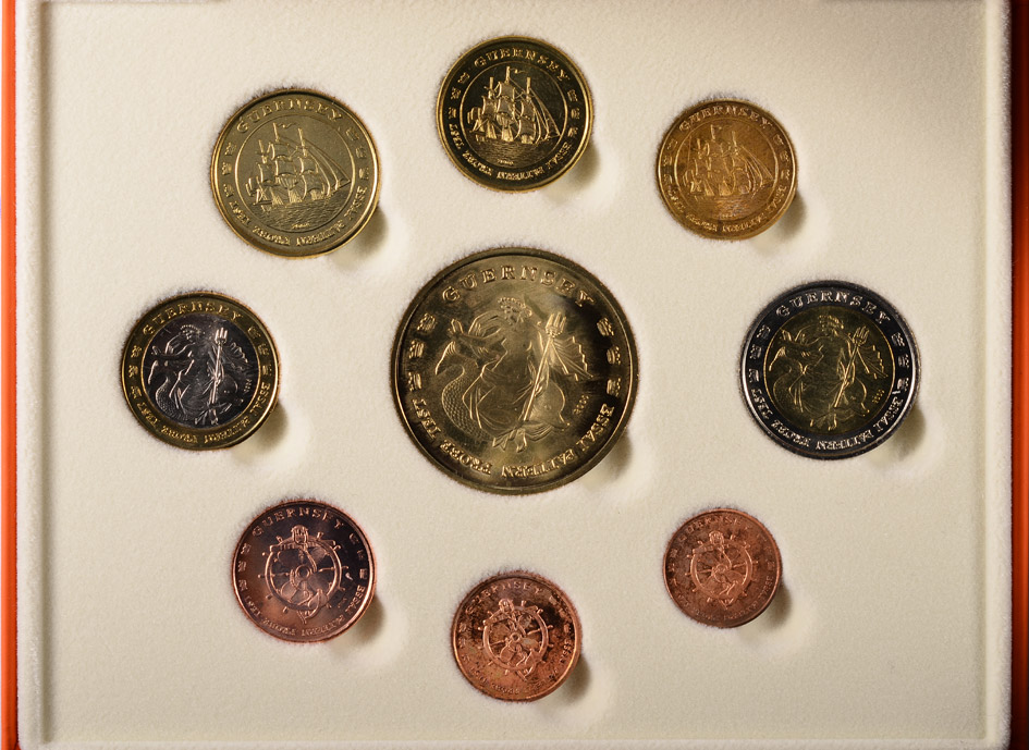 Гернси евронабор из 9 монет (с 5 евро) 2004 пробники, PROBA, в оригинальной коробке, с сертификатом  PROOF 4-3-4-08