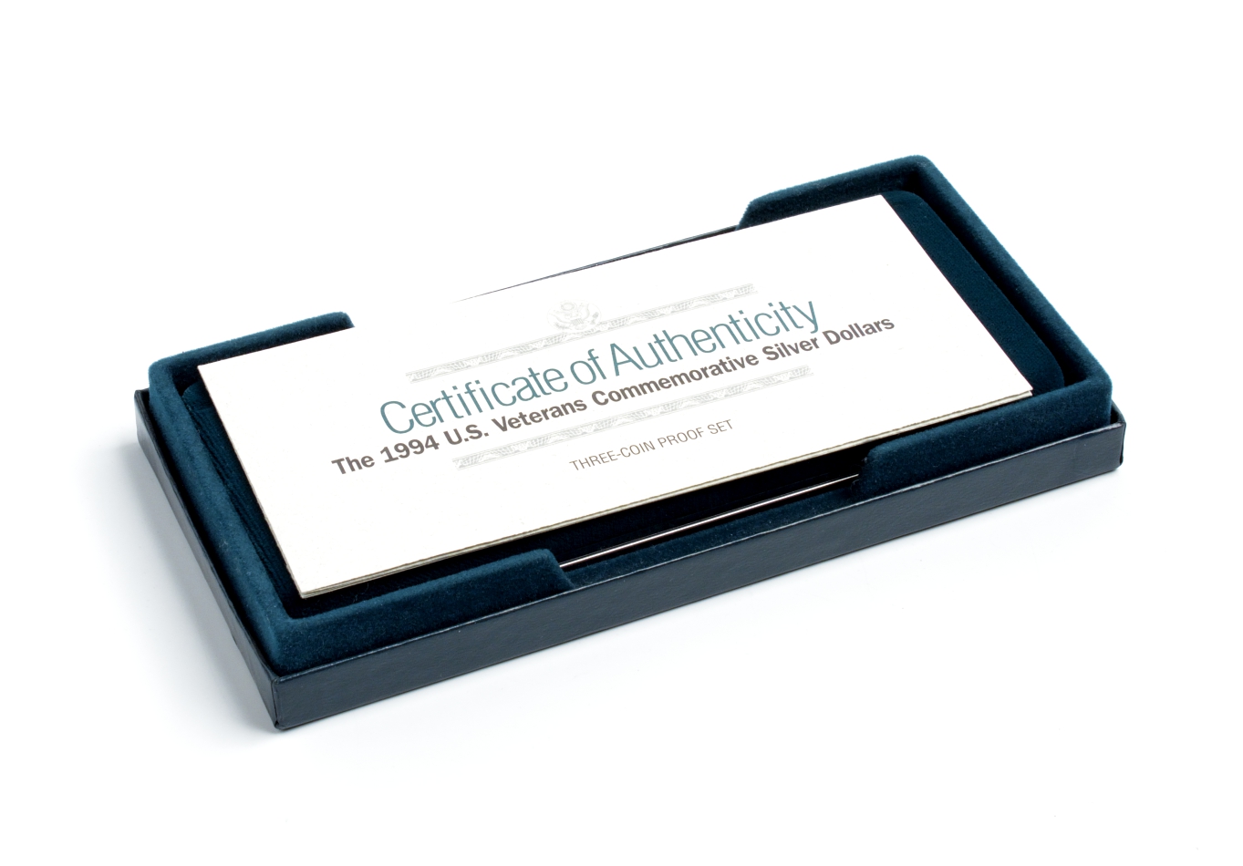 США набор из 3 монет по 1 доллару 1994 серия Ветераны, оригинальная коробка, сертификат KM 250, 251, 252 серебро PROOF 4-5-2-16