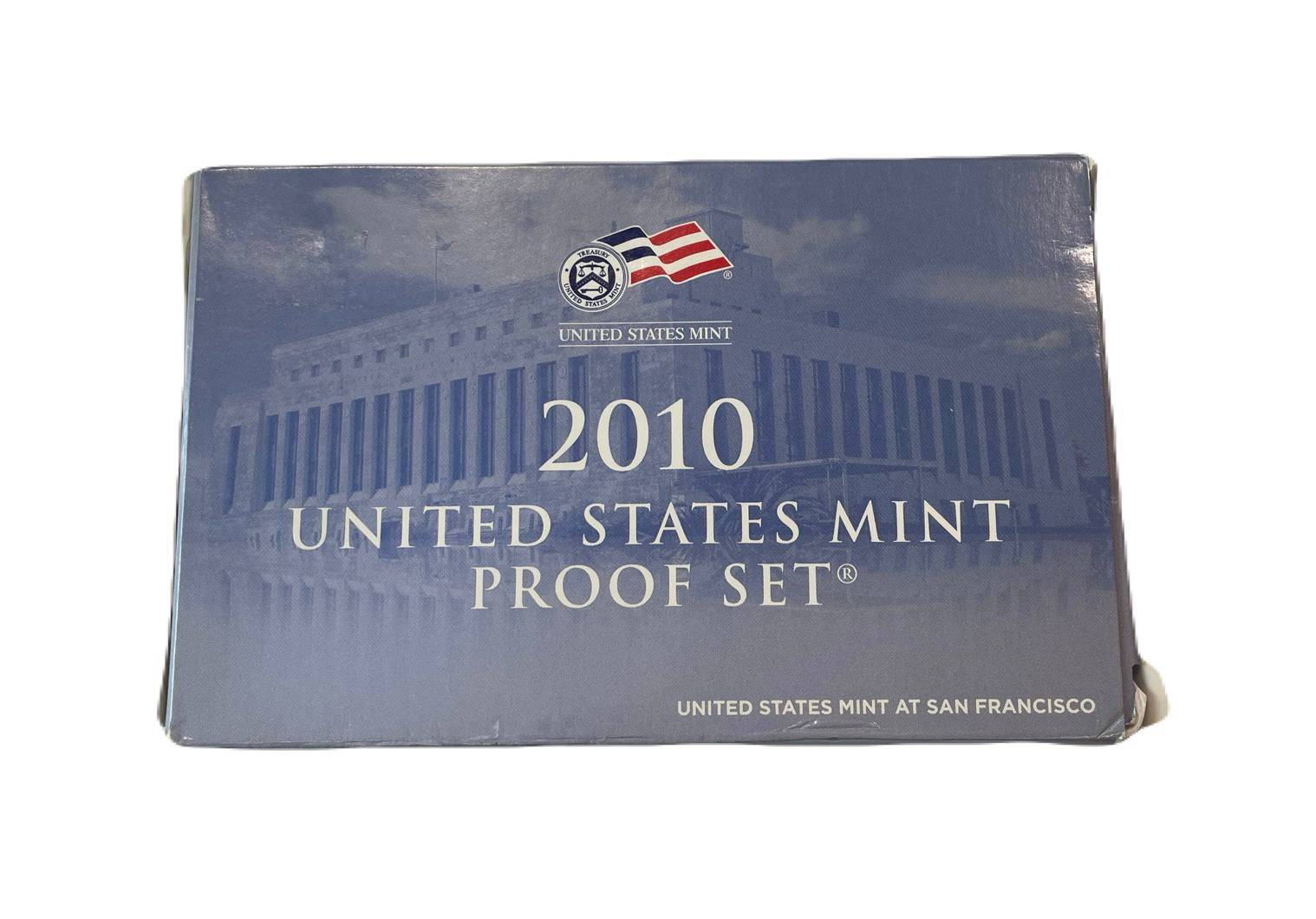США полный годовой набор из 14 монет (1, 5, 10 (дайм) и 25 (квотер) центов; 1/2 (50 центов) и 1 доллар) 2010 в оригинальной упаковке с сертификатами KM 468, 381, 195a, A202b, 469, 470, 471, 472, 473, 474, 475, 476, 477 и 478 PROOF 8-2-06-73
