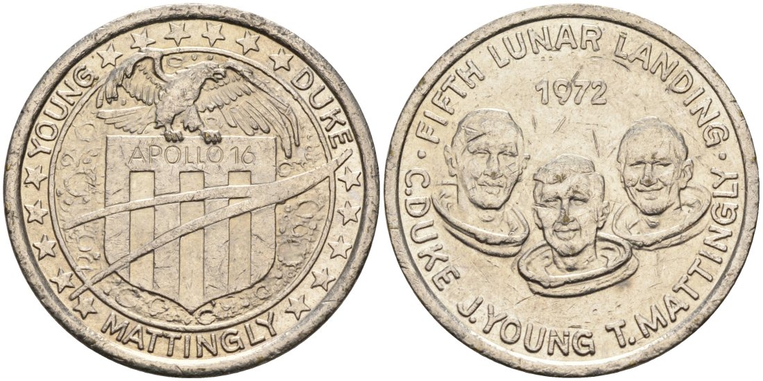 США жетон ND Аполлон 16, пятая высадка людей на Луну, C. Duke, J.Young, T.Mattingly, диаметр 26 мм. белый металл 4572-745