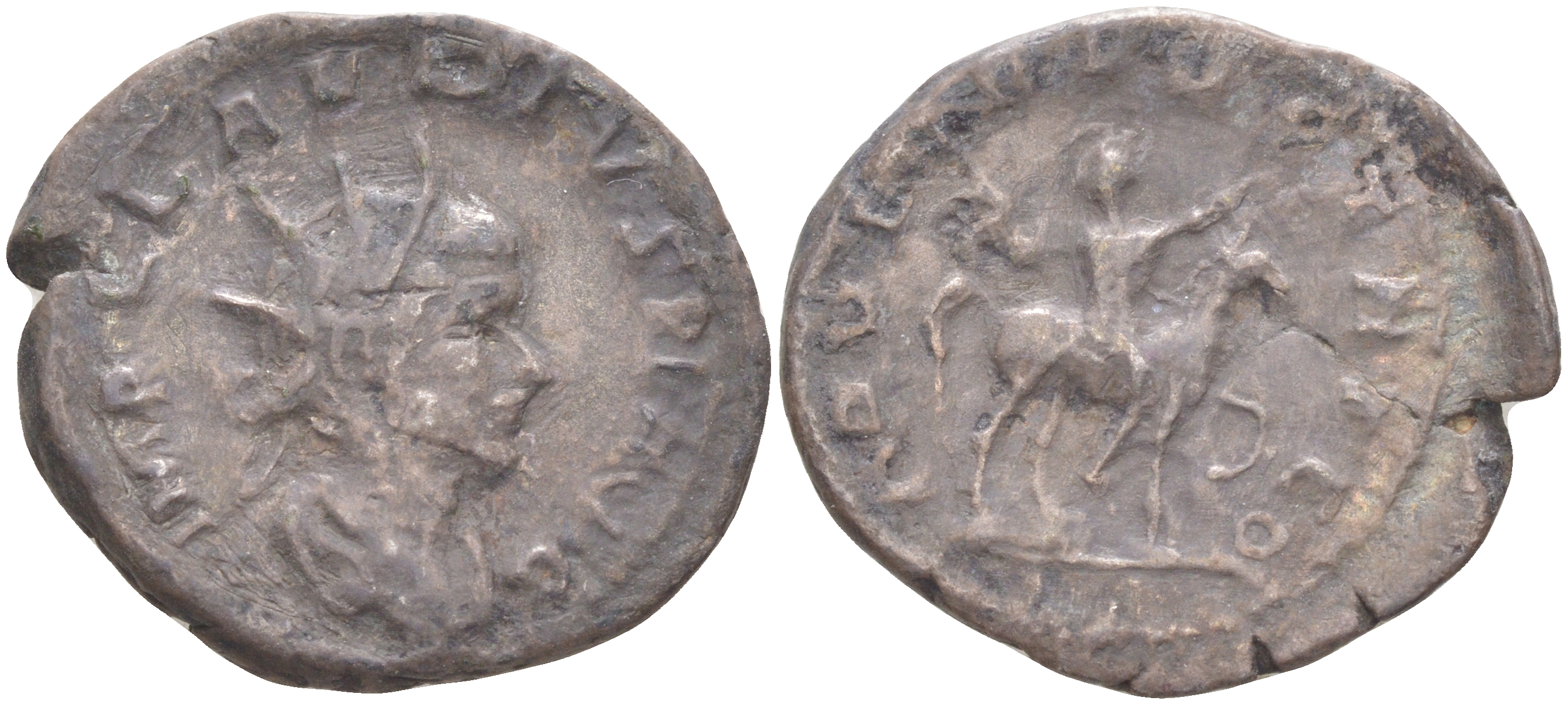 Римская Империя антониниан 268 - 270 Клавдий II Готский, бюст императора, IMP CLAVDIVS PF AVG / император на коне, ADVEN (?) CL (?) GOTHICO, Медиолан (?), неописанный тип (из немецкой коллекции 1-й половины XX века, с владельческой этикеткой) RIC - билл