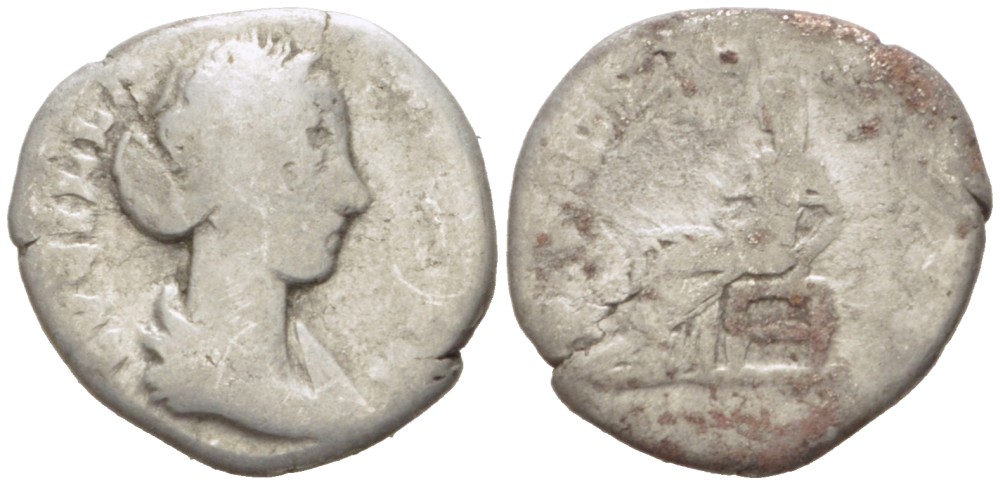 Римская Империя денарий 164 - 182 Луцилла, жена Луция Вера, LVCILLA AVGVSTA, бюст императрицы / PVDICITIA, сидящая Пудицития, персонификация Стыдливости, Рим, fine RIC 781 серебро 1073-11-15