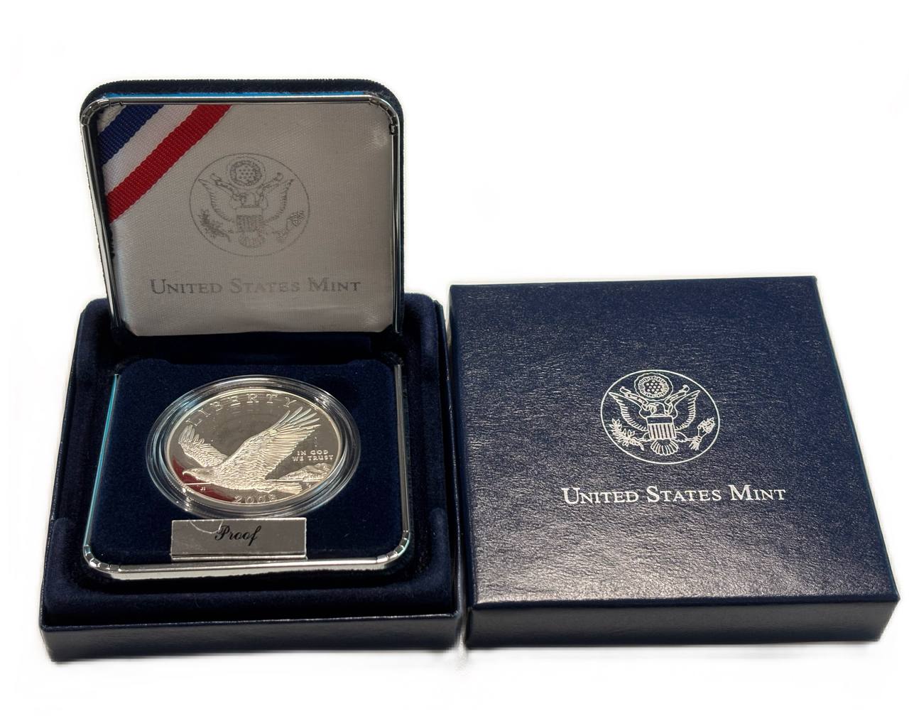 США 1 доллар 2008 P, Белоголовый орлан, оригинальная коробка, сертификат KM 439 серебро 8-2-05-16