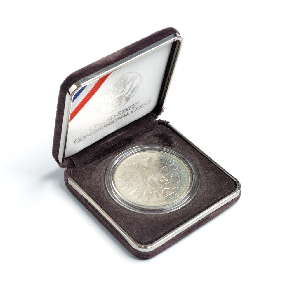 США 1 доллар 1989 S, 200 лет Конгрессу США, в оригинальной коробке KM 225 серебро PROOF 00-000-00