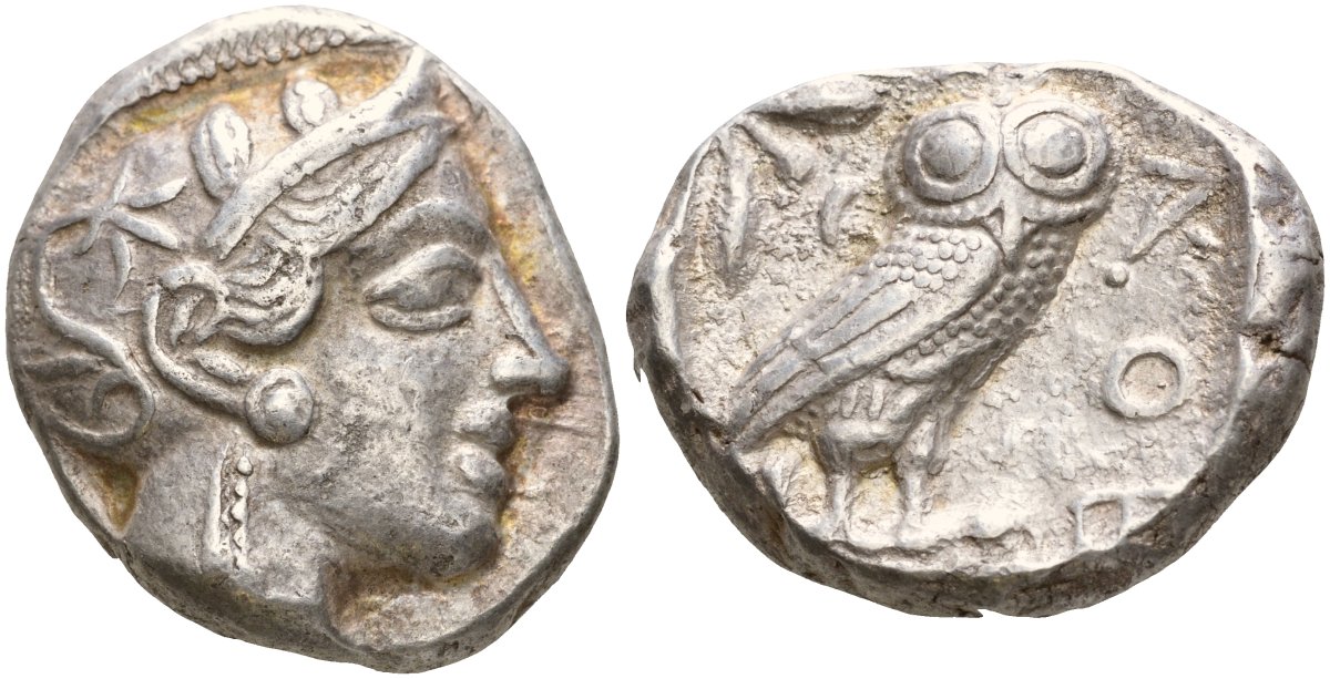 Аттика, Афины тетрадрахма 454 - 413 гг. до н.э. Голова Афины в шлеме / сова, слева оливковая ветвь и полумесяц, 17,26 гр, (ex: Classical Numismatic Group, Auction 209, 01.03.2010) Kroll 8; SNG Copenhagen 31 серебро 10-020-10