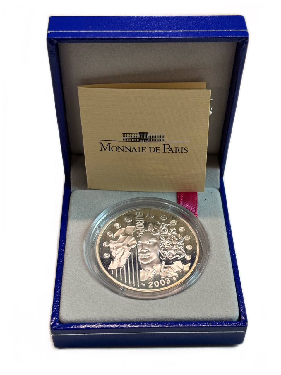 Франция 1 1/2 евро 2003 первая годовщина введения евро, в оригинальной коробке, сертификат KM 1338 серебро  PROOF  1-6-4-32