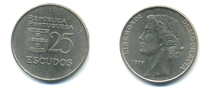 ПОРТУГАЛИЯ 25 ЭСКУДО 1977 KM 607 медно-никель 80-431