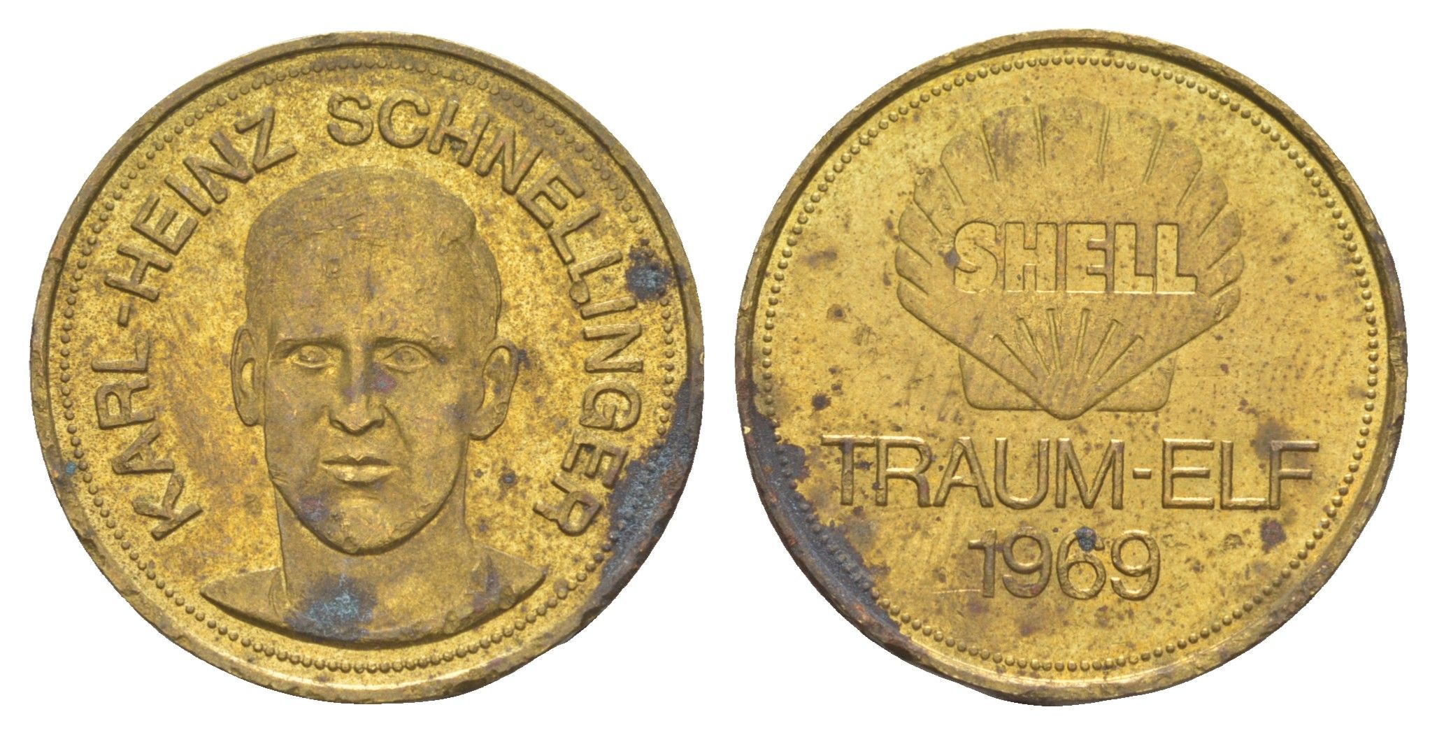 Германия жетон Shell - Dream Team Германии - Карл-Хайнц Шнеллингер 1969 диаметр 26 мм, вес 5 гр сталь плакированная латунью 4175-834